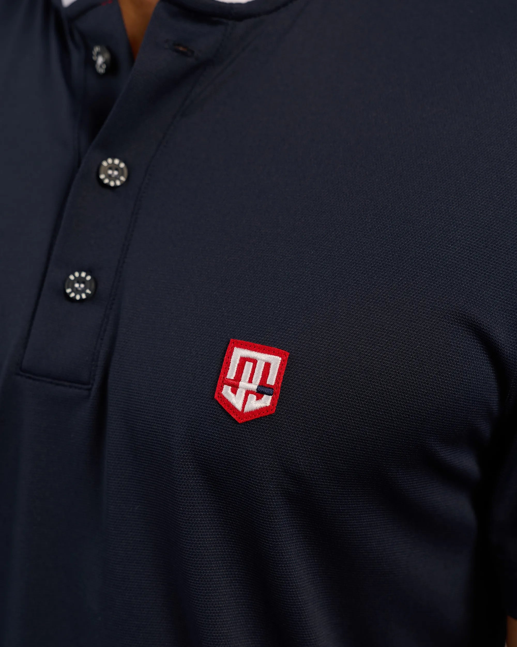 Americana Henley - Ossidiana