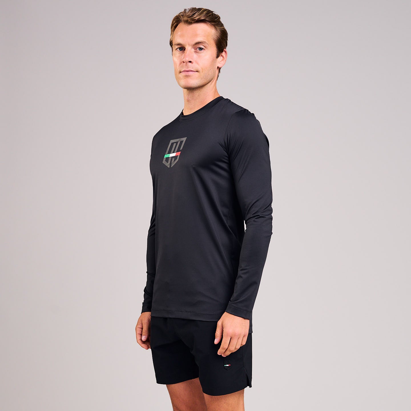 Insignia L/S Performance Crew