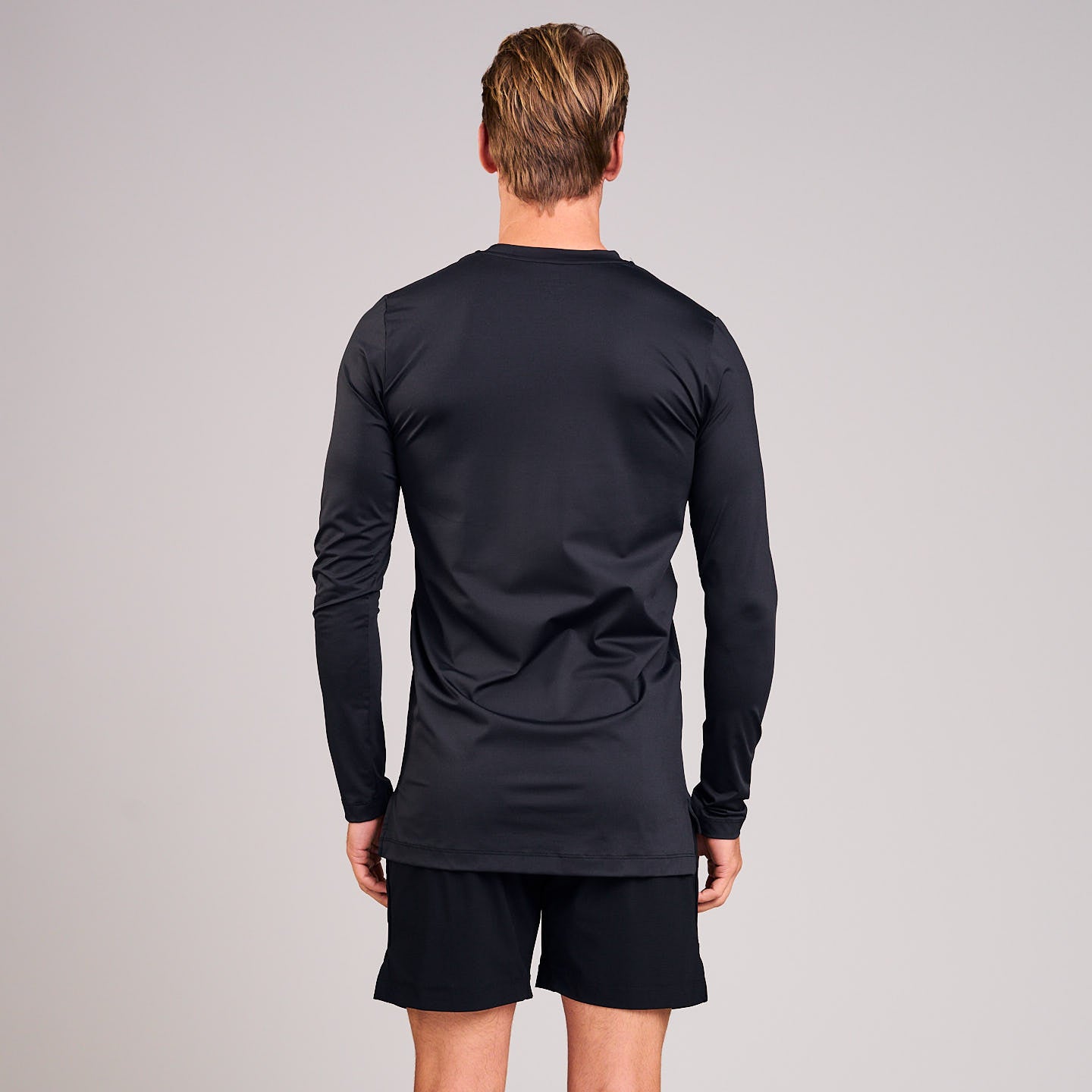 Insignia L/S Performance Crew