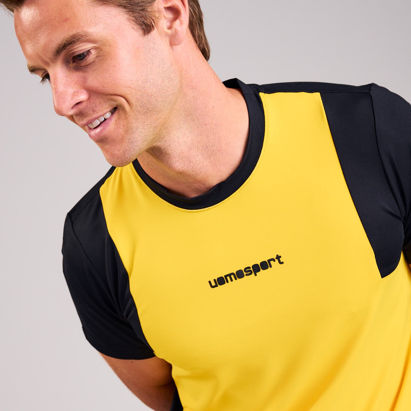 Core Crew Neck - Giallo / Nero