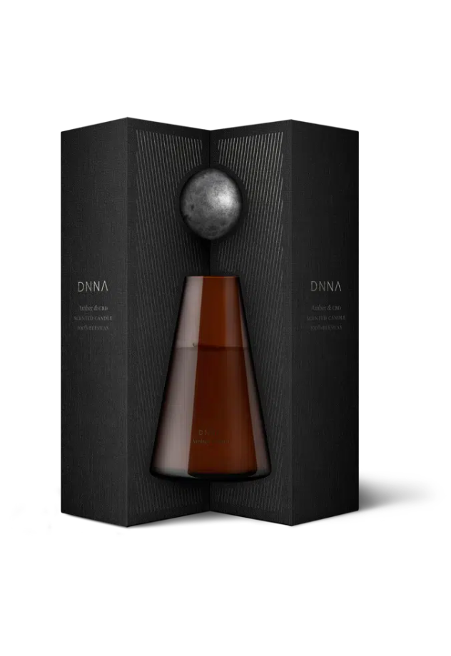 DNNA Amber & CBD SCENTED CANDLE
